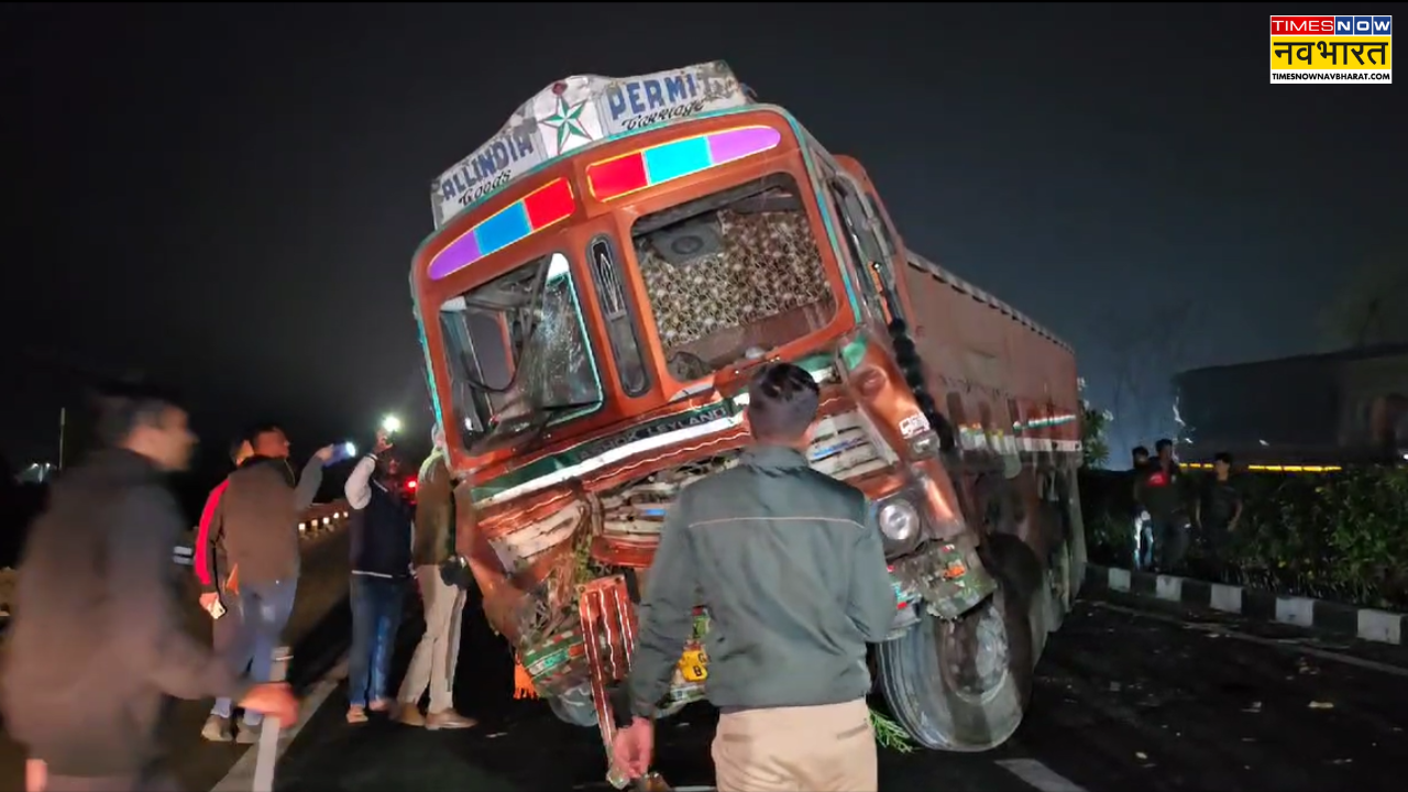 Nadiad Car-Truck Accident