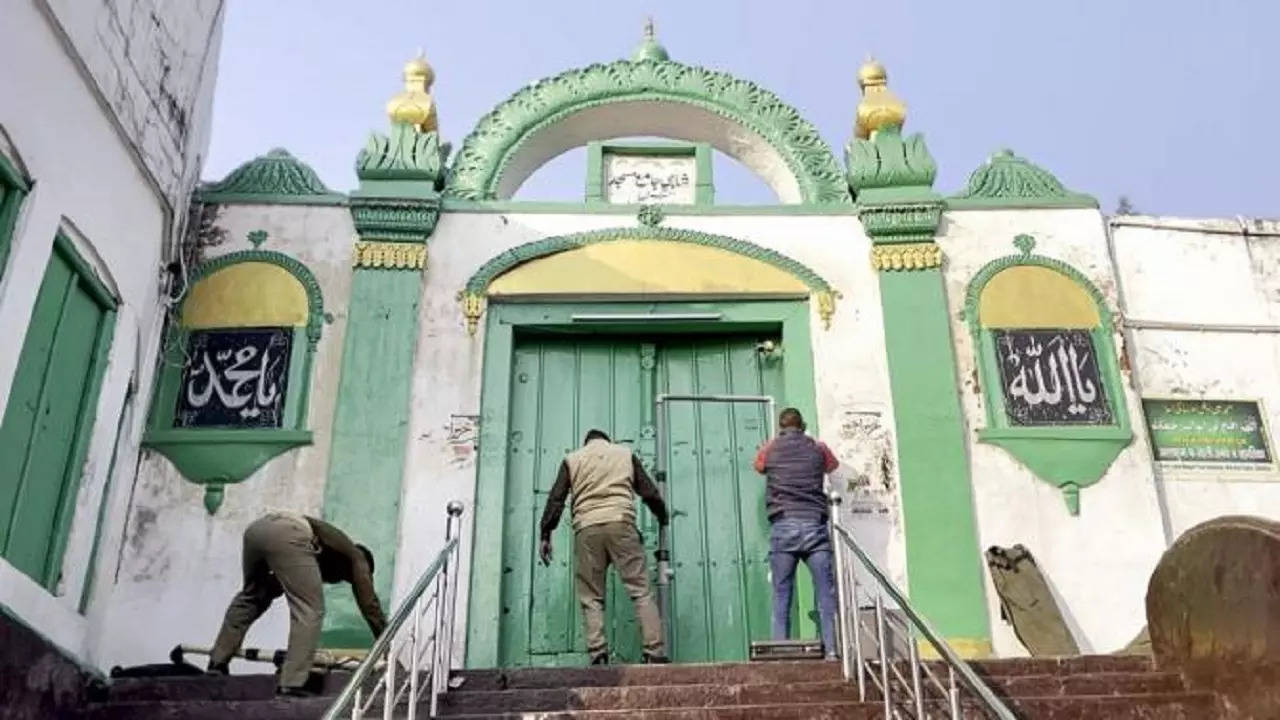 sambhal jama masjid