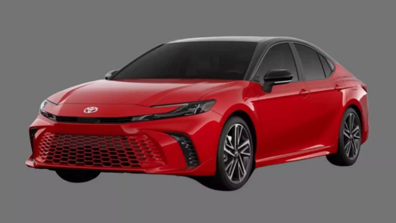 2025 Toyota Camry Sedan