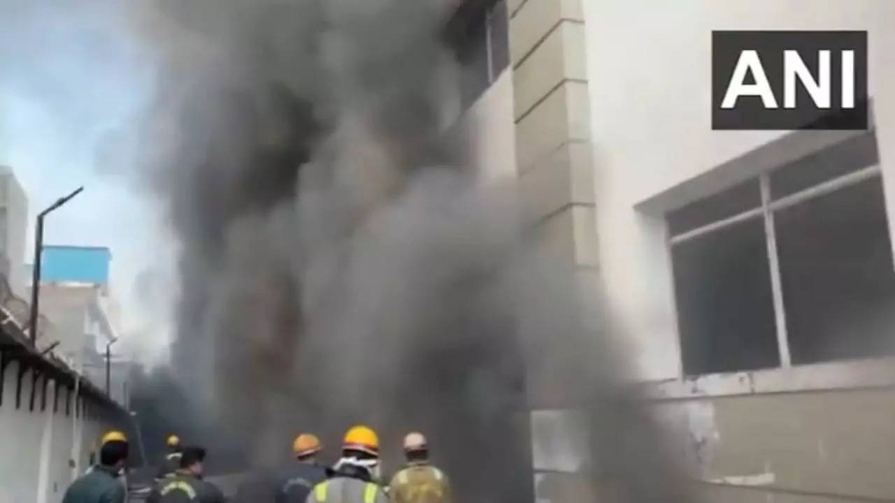 Noida Fire