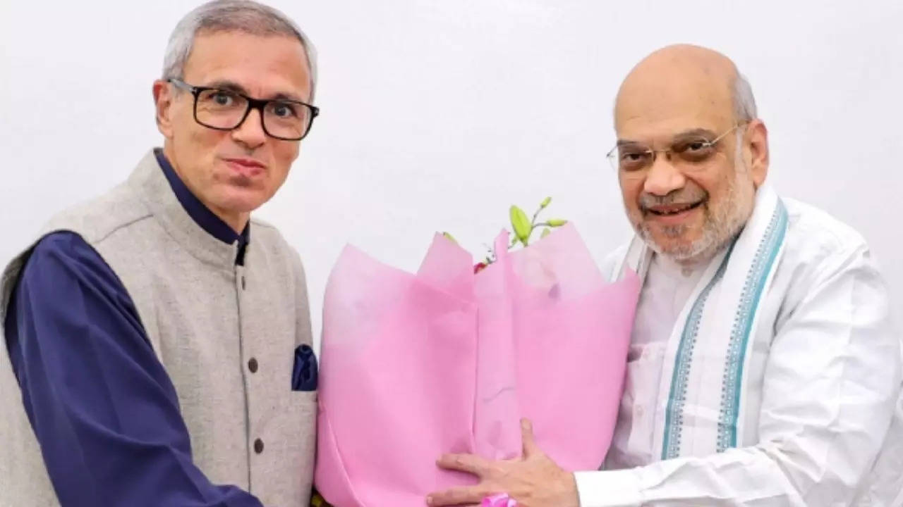 CM Omar Abdullah With Amit Shah