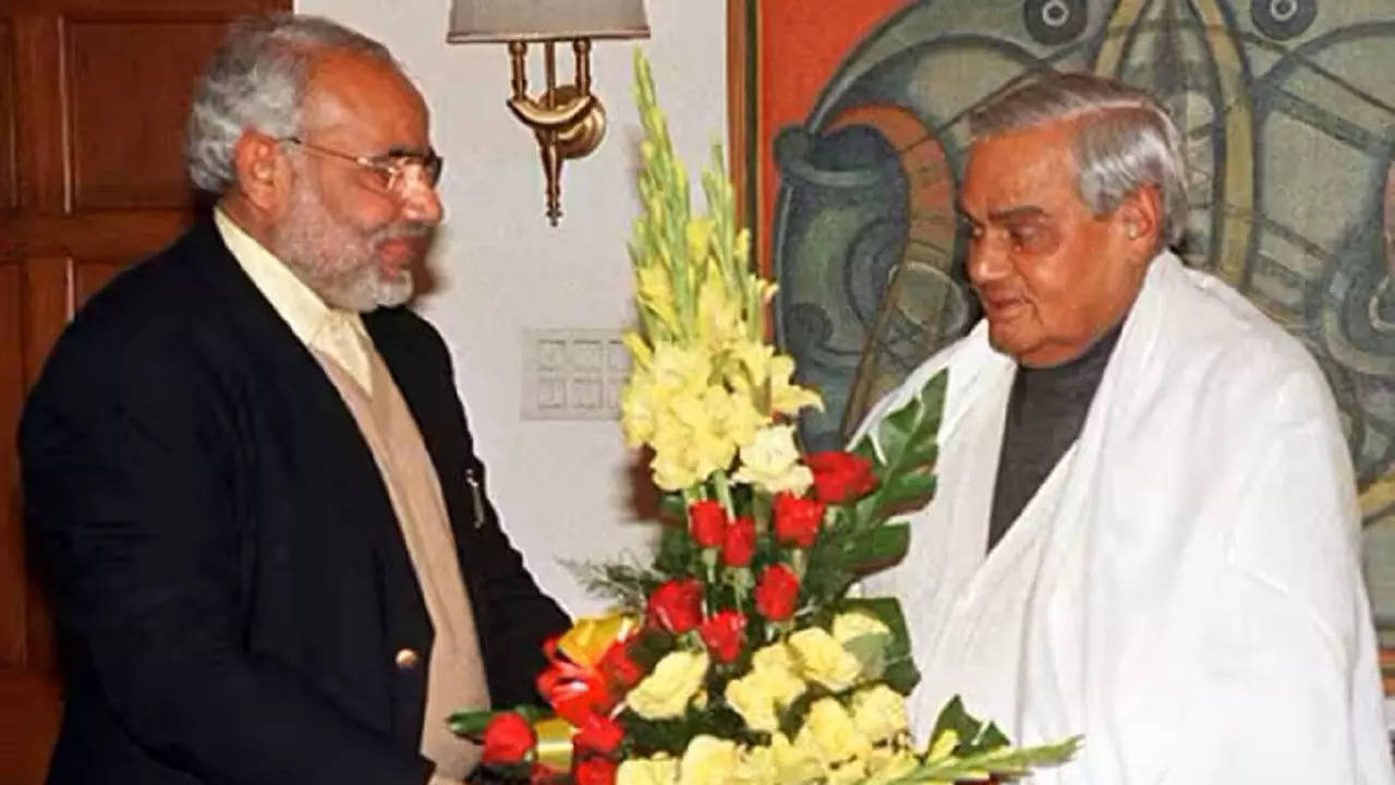 narendra modi with atal ji