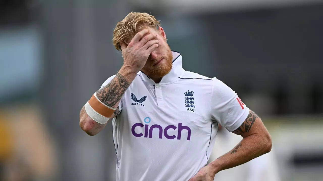 Ben Stokes, Ben Stokes injury, Ben Stokes Injury Updates, Ben Stokes Rule Out, Ben Stokes Out of Cricket, Ben Stokes Rule Out vs NZ, ENG vs NZ, ENG vs NZ Test Match, Ben Stokes News, Ben Stokes Updates,