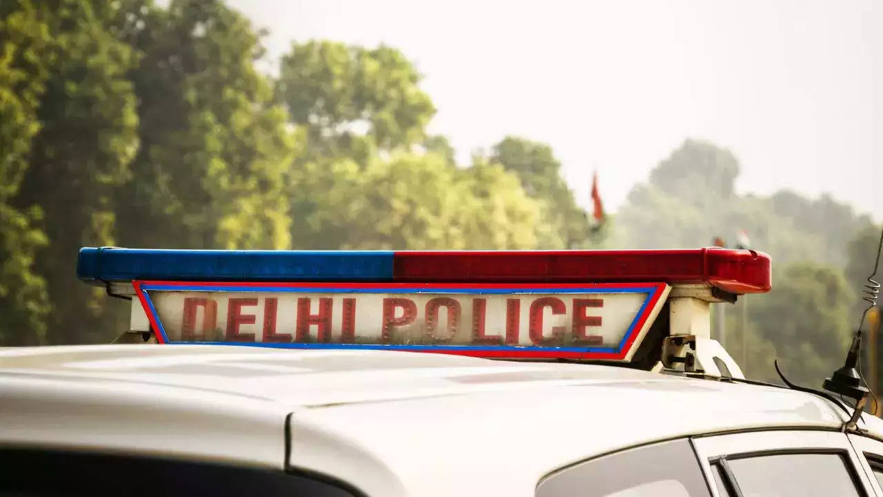 delhi police.