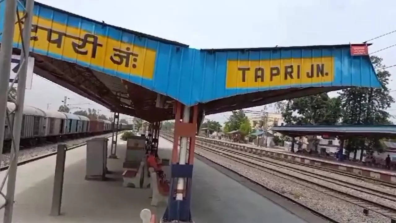 Tapri Jn