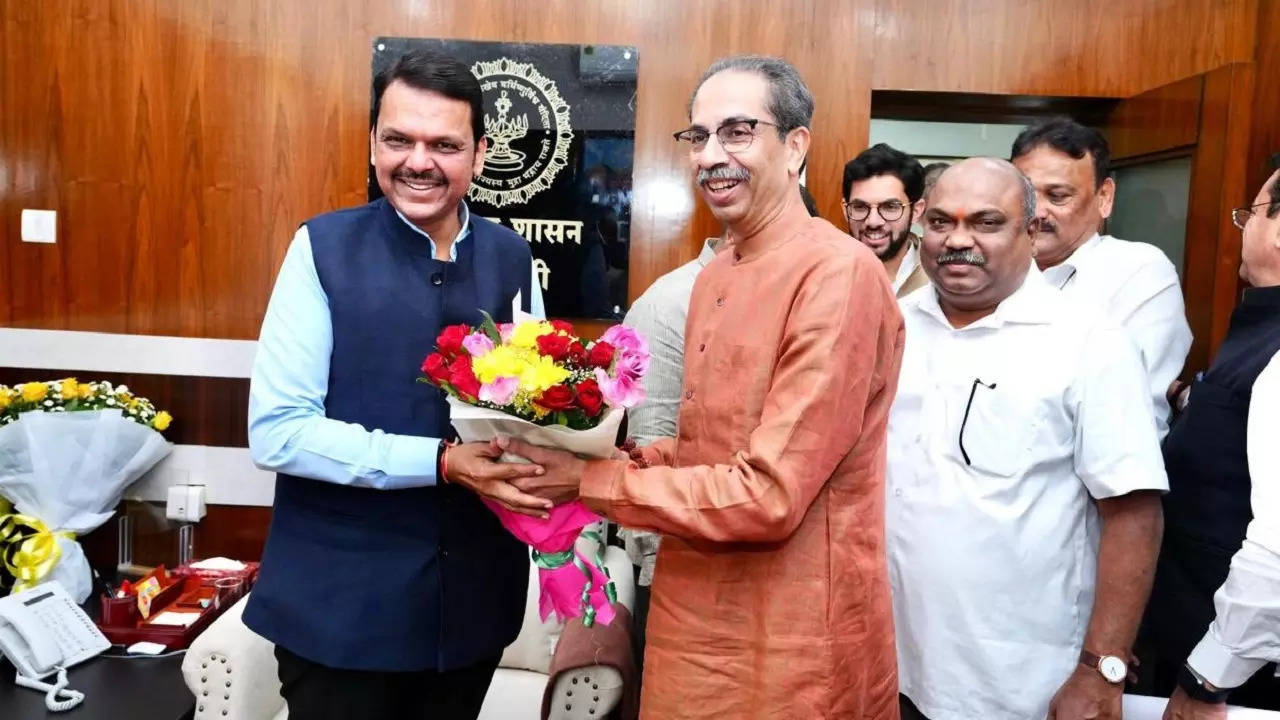 uddhav thackeray fadnavis