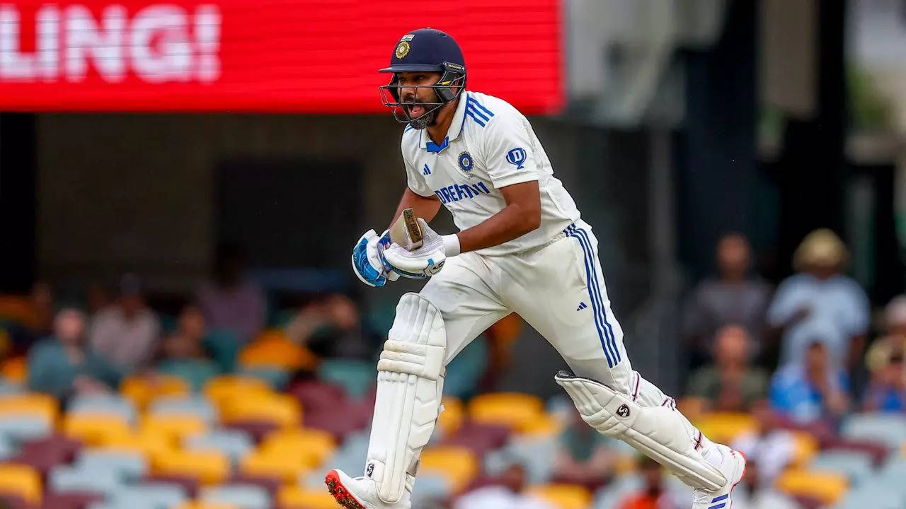 Rohit Sharma, Rohit Sharma Records, Rohit Sharma Bad Form, Rohit Sharma vs AUS, Rohit Sharma Performance, Childhood coach Dinesh Lad, Childhood coach Dinesh Lad advises Rohit Sharma, IND vs AUS, India vs Australia,