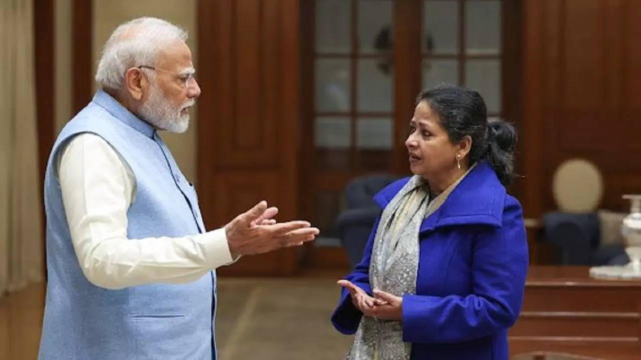 pm modi and sharmitha mukharjee