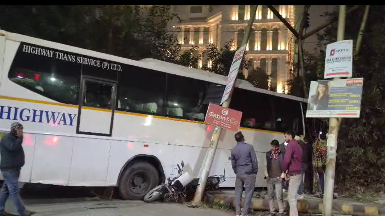 Noida Film City Bus Accident