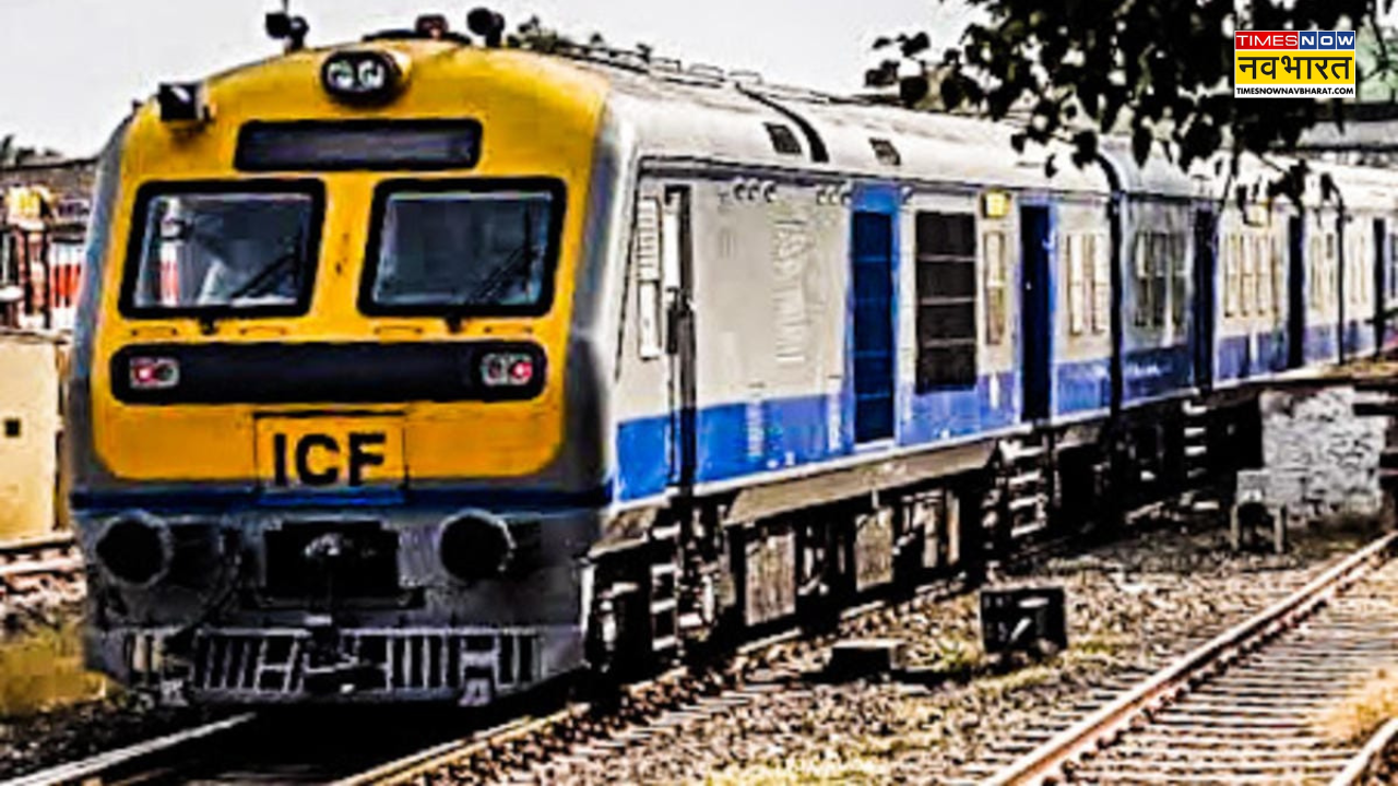 Bareilly passenger train overturn