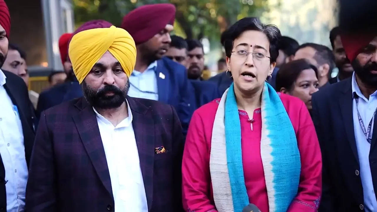 CM Atishi and Bhagwant Mann