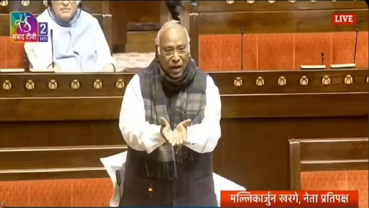 Mallikarjun Kharge (2)