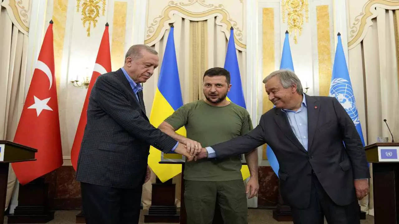 UN chief and Turkish President.jpg (Photo-AP)