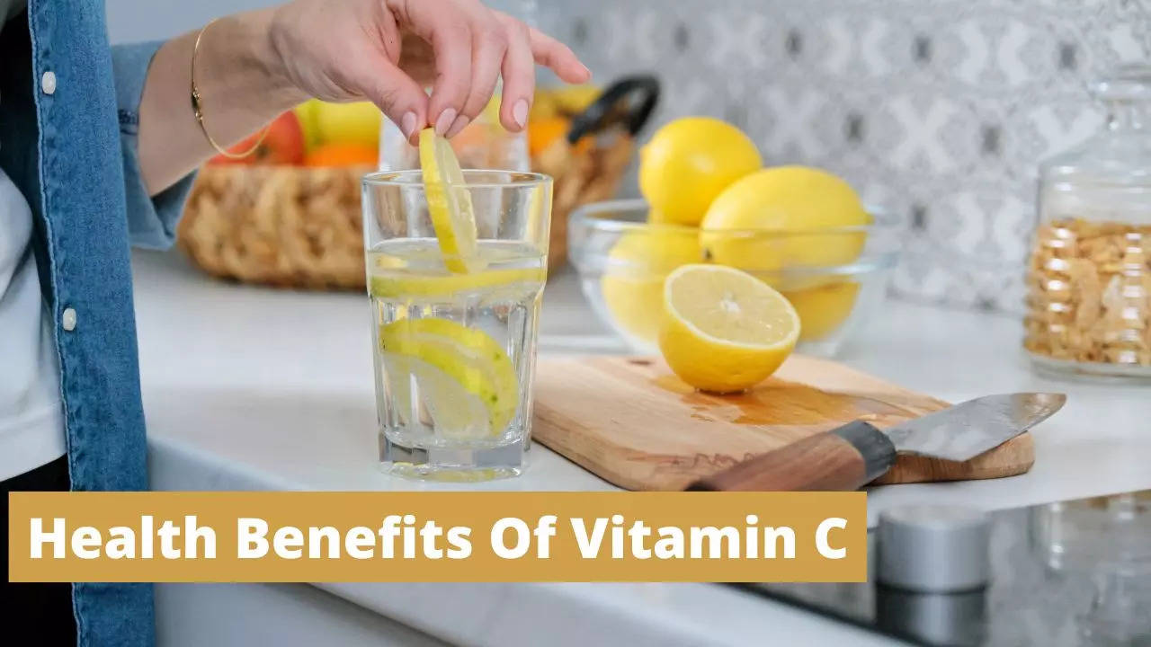 Vitamin C Benefits For Health: विटामिन सी से शरीर को मिलेंगे ये जबरदस्त फायदे, गंभीर बीमारियां रहेंगी कोसों दूर