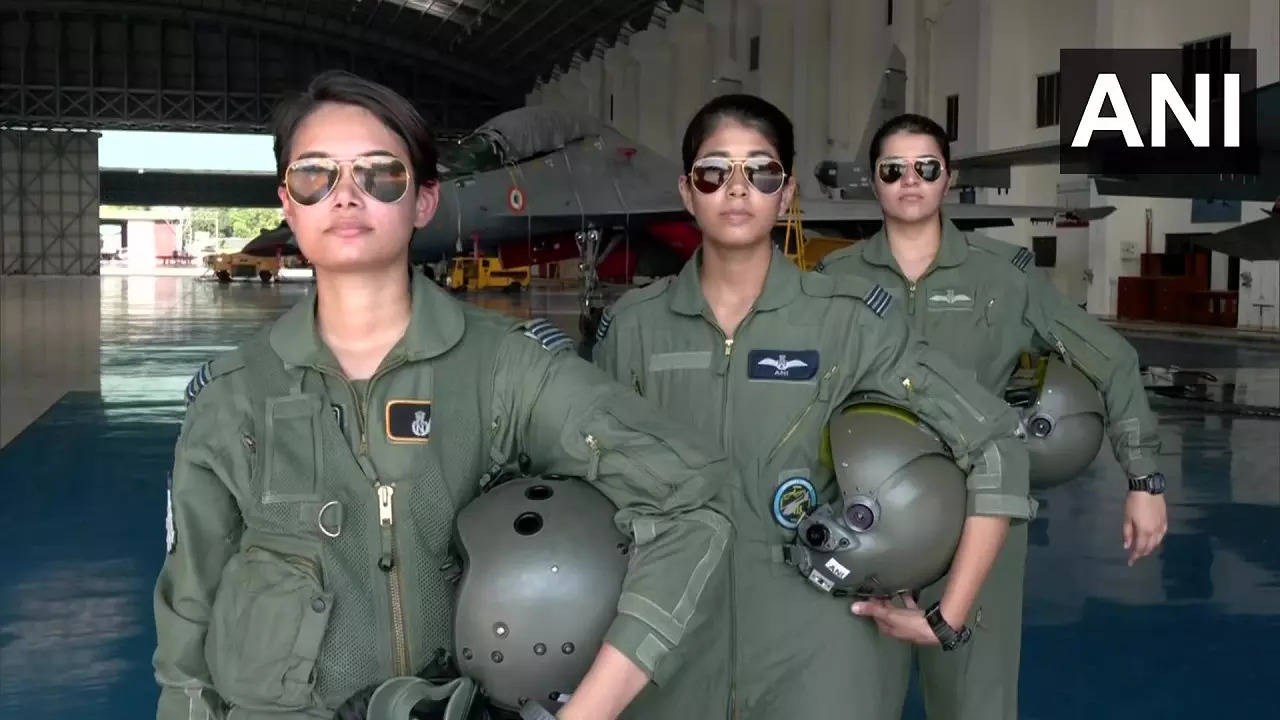 AirFOrce Women Pilot