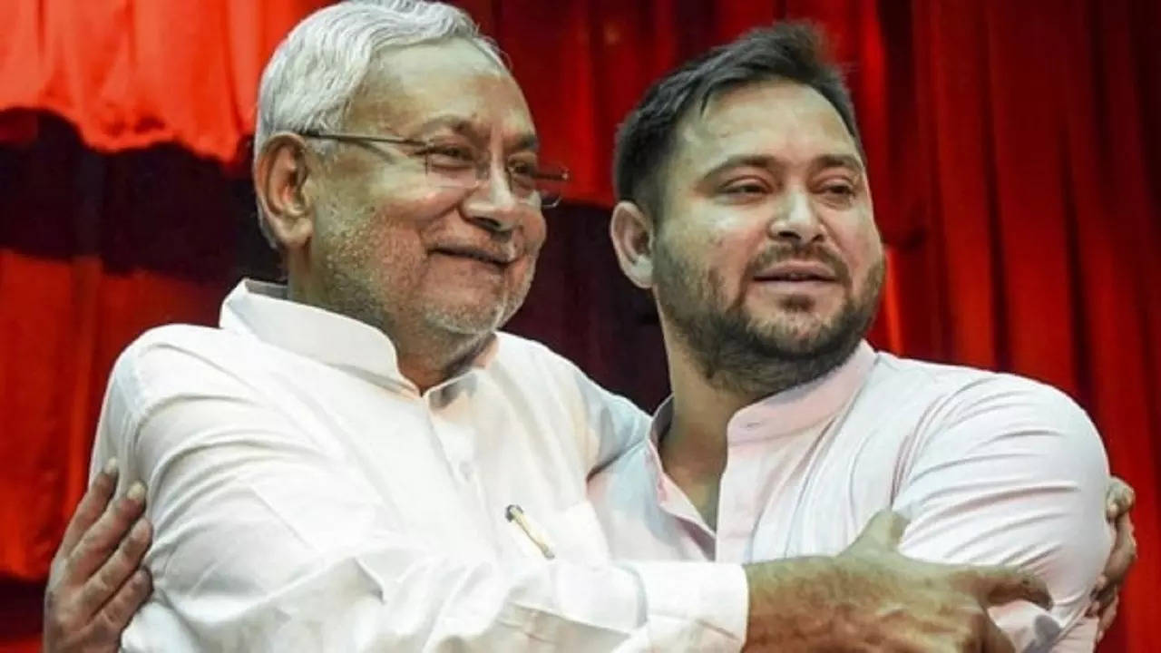 nitish kumar tejashwi yadav