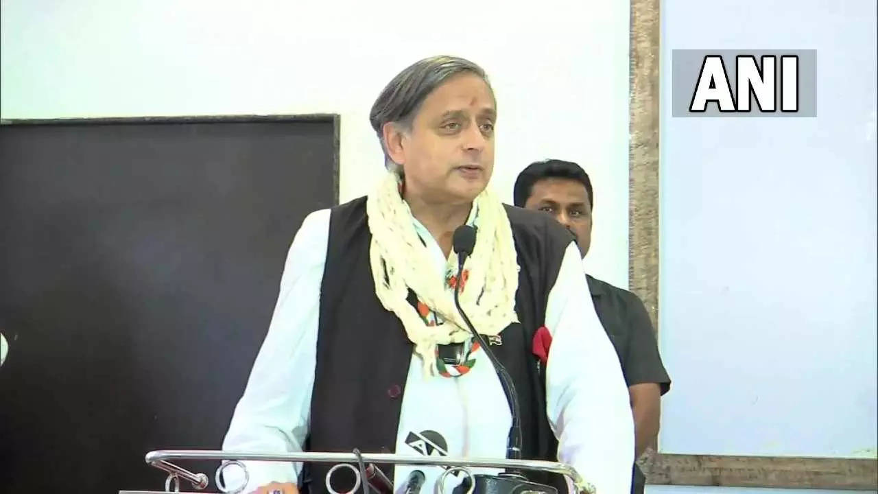 Shashi Tharoor