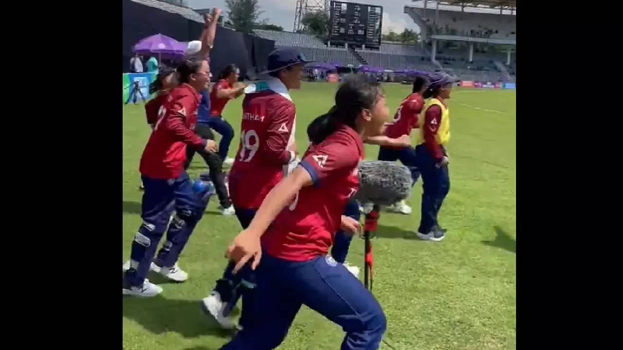 Thailand cricket team celebration video, PAK vs THA: thailand women ...