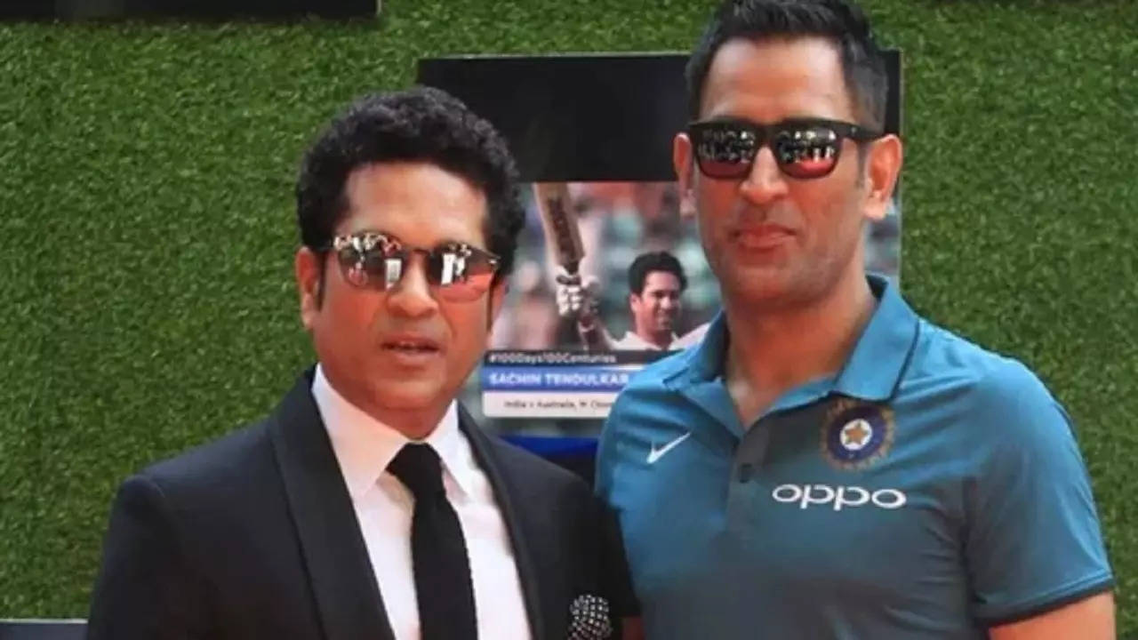 Sachin-Tendulkar-MS-Dhoni