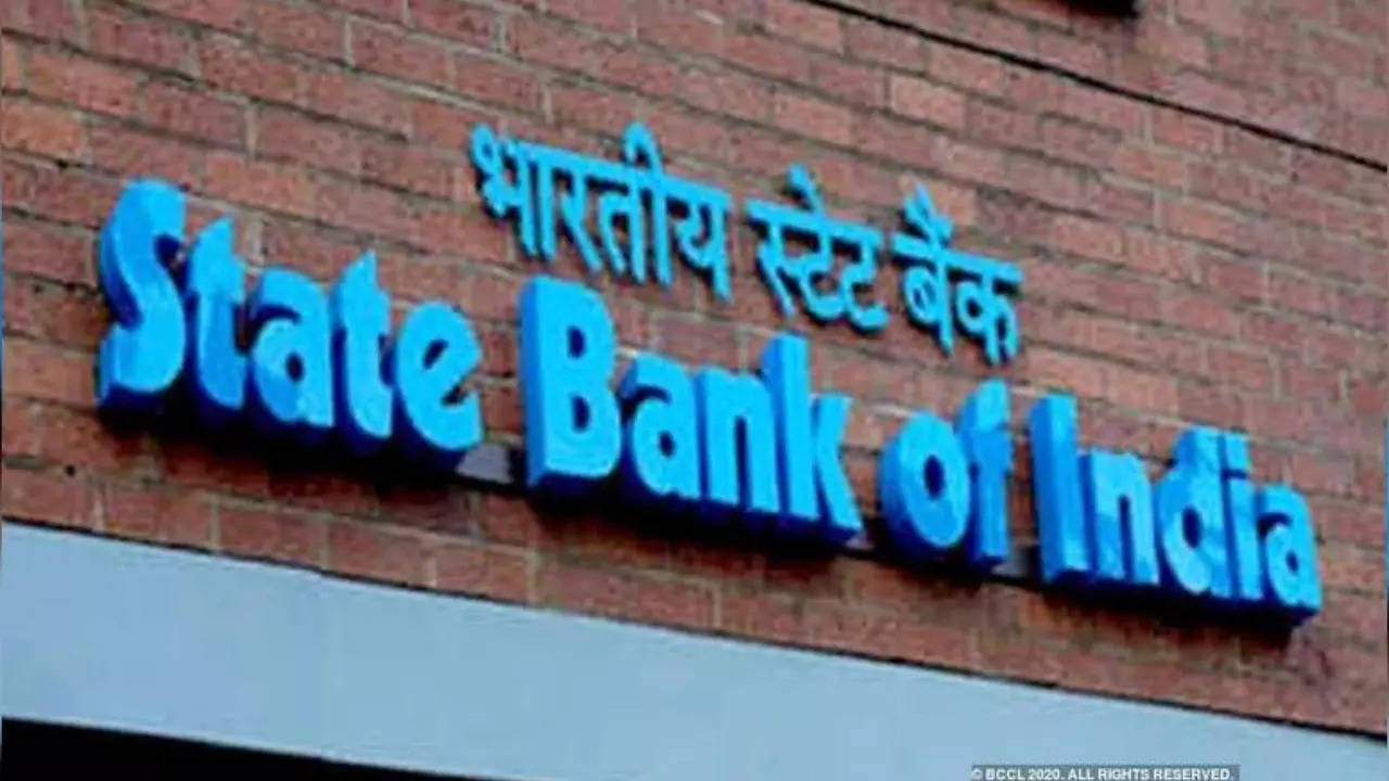 'पाकिस्तान से बोल रहा हूं-10 लाख का लोन नहीं दिया तो  मुख्यालय को उड़ा दूंगा', SBI ऑफिस में धमकी भरे कॉल से मचा हडकंप