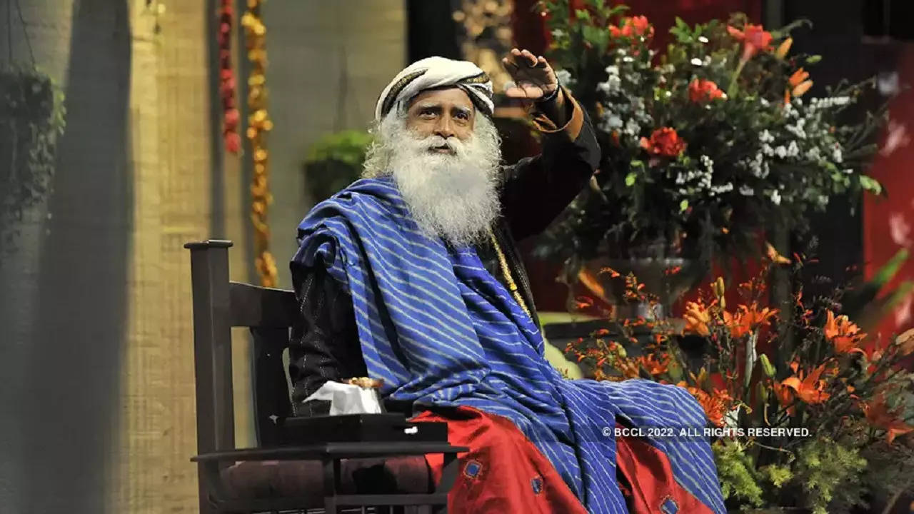 sadhguru rat snake controversy