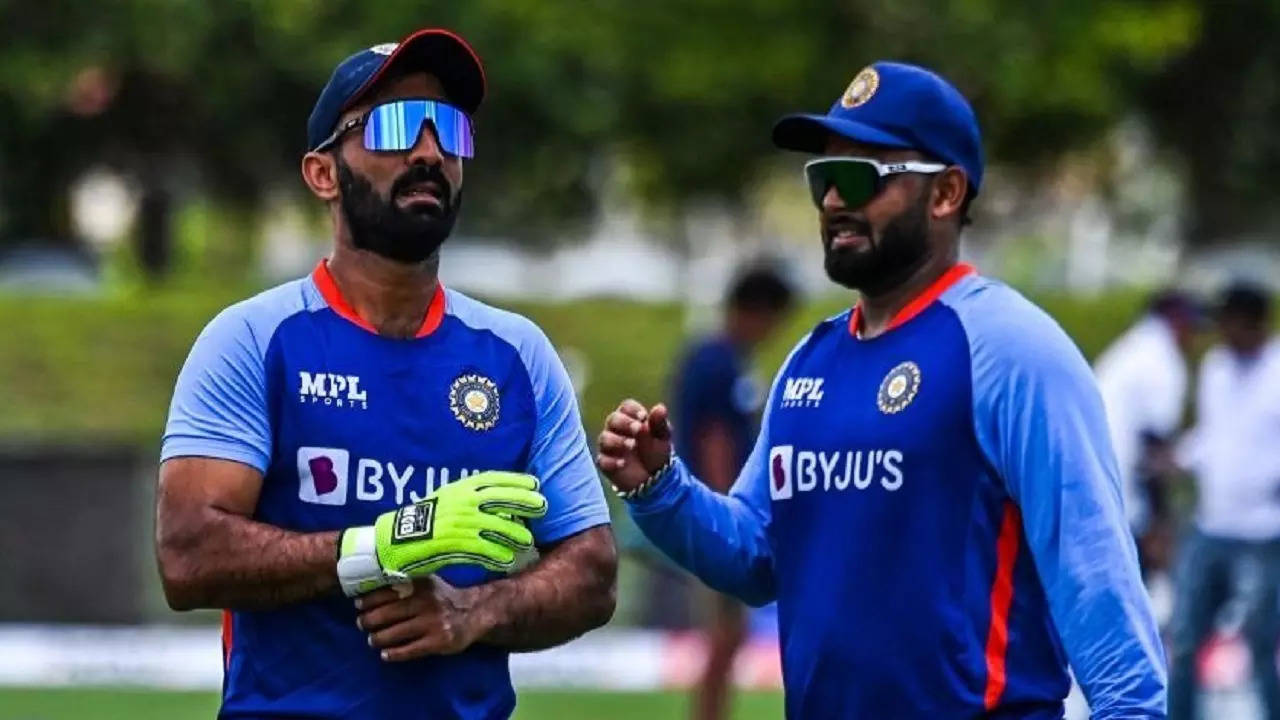 Dinesh-Karthik-Rishabh-Pant