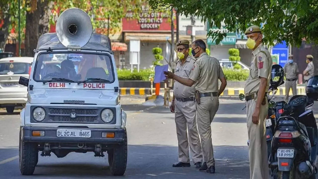 delhi police acp daughter