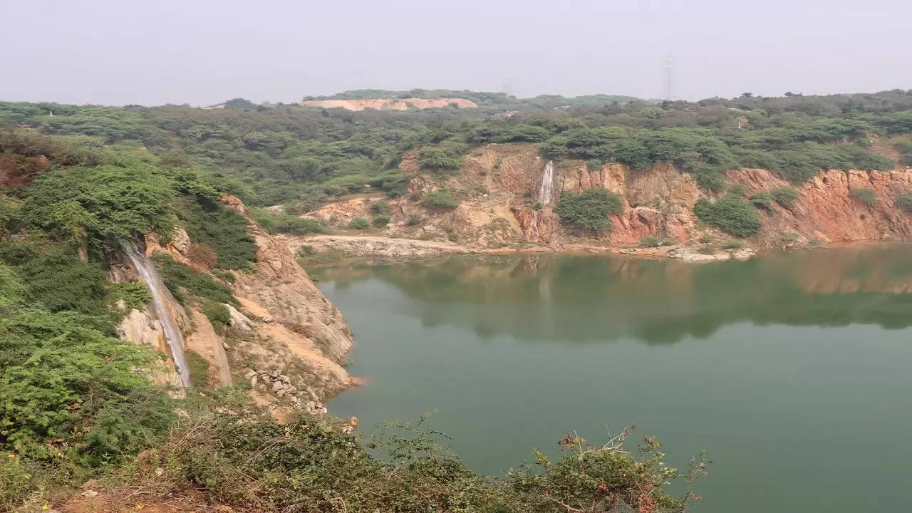 waterfalls in delhi