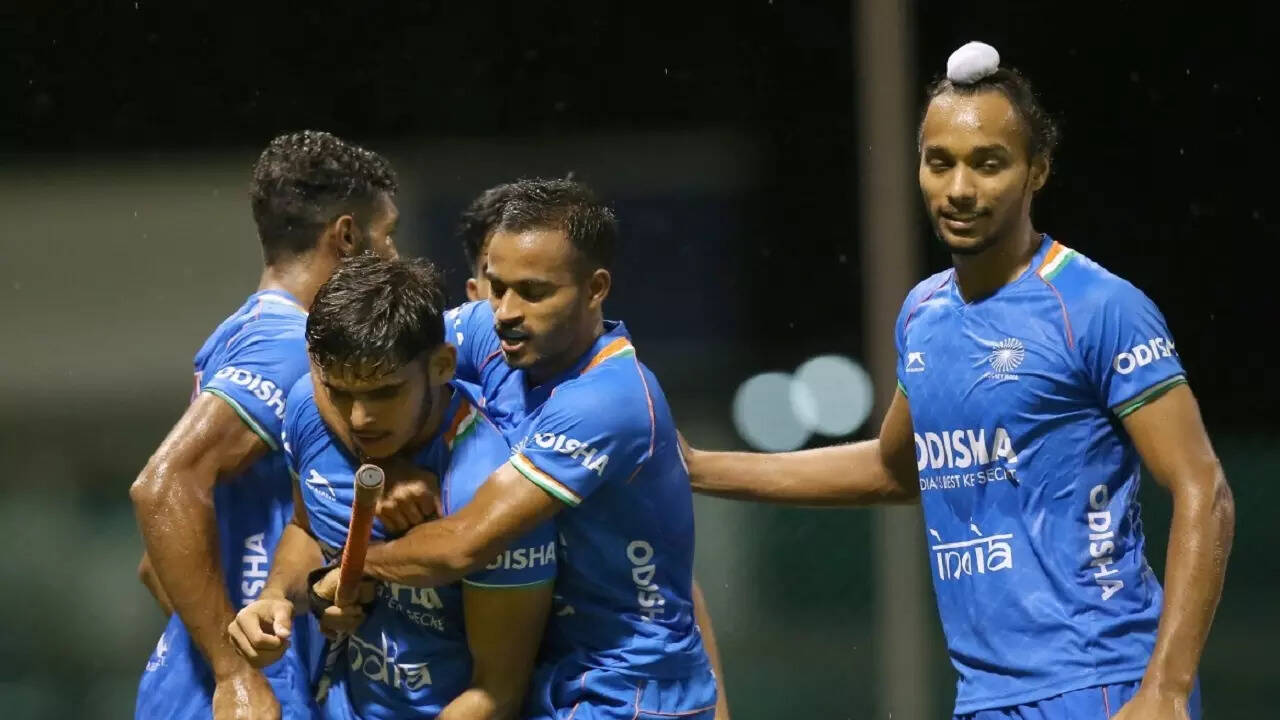 ind-vs-eng-hockey-india-and-great-britain-hockey-teams-play-ten-goals