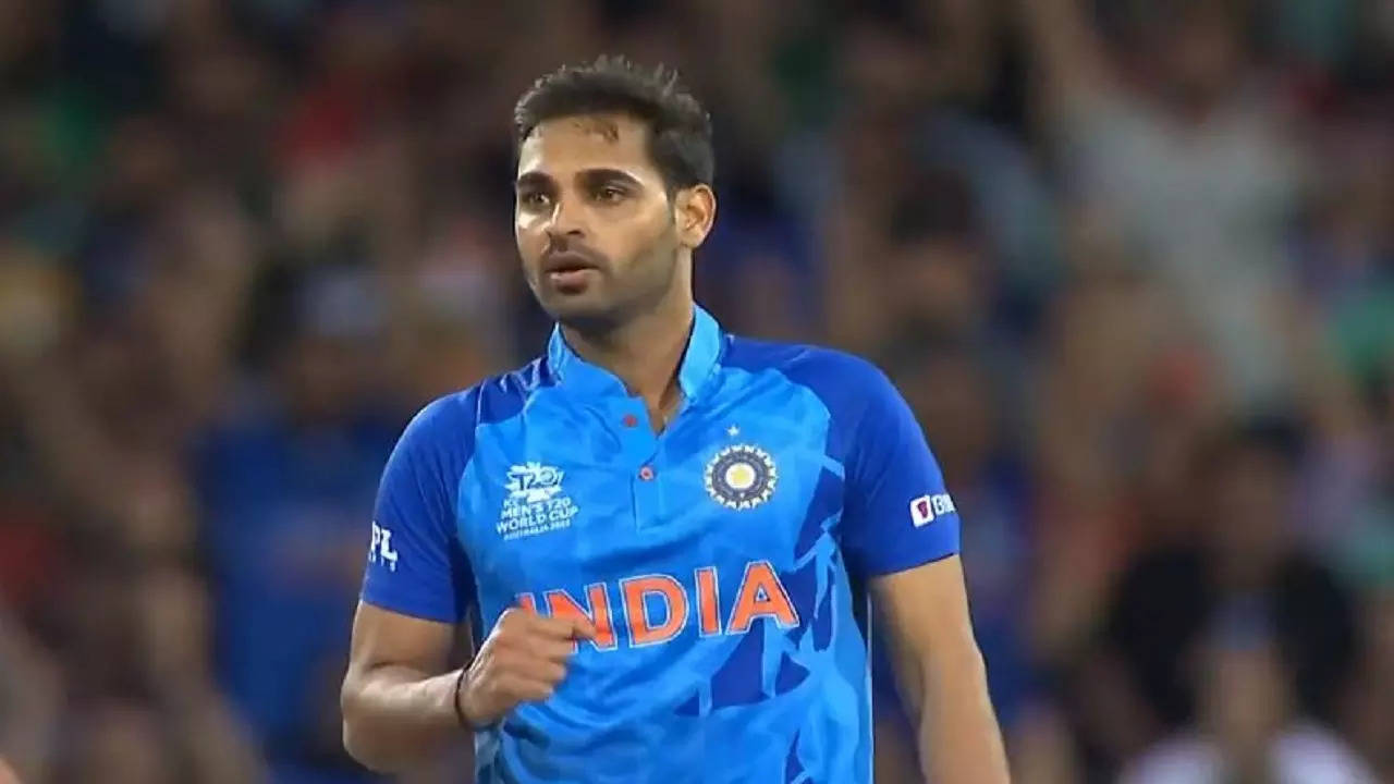 if we had taken our chances in the field it could have been different says  bhuvneshwar kumar-IND vs SA: हार के बाद भुवनेश्वर कुमार ने कहा, अगर ऐसा  होता तो अलग होता