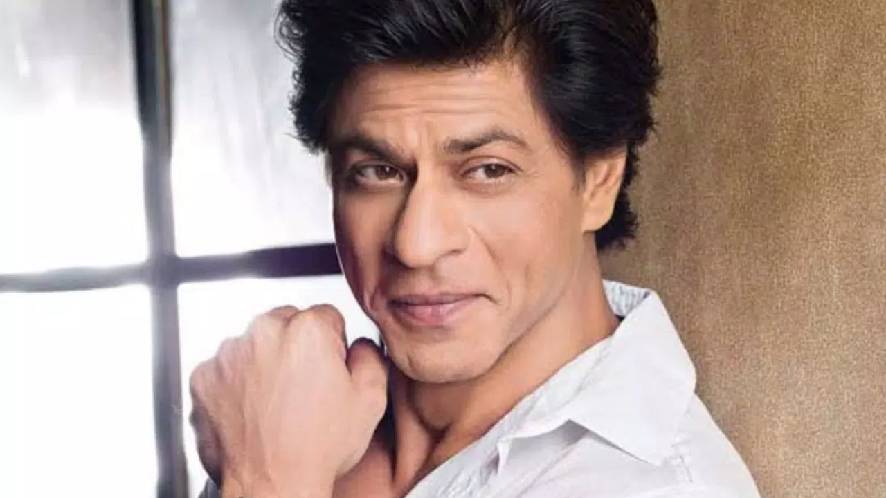 Shah Rukh Khan Birthday Wishes: कुछ इस अंदाज में करें शाहरुख खान को बर्थडे विश, जरूर मिलेगा रिप्लाई