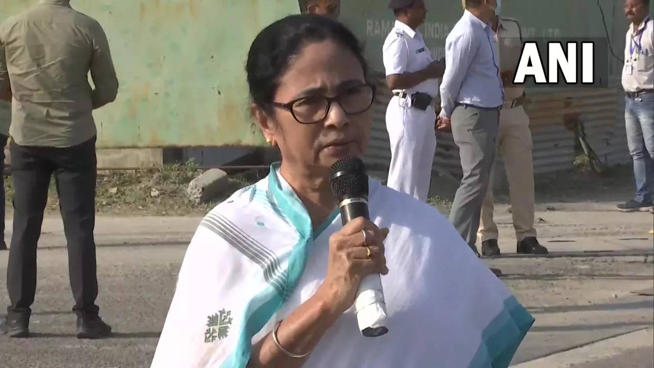 West Bengal CM Mamata Banerjee