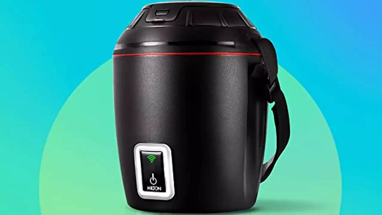 Smart Electric Tiffin: न्यू फीचर्स के साथ सस्ते में उपलब्ध ये स्मार्ट लंच बॉक्स, बोलने से हो जाता है खाना गर्म