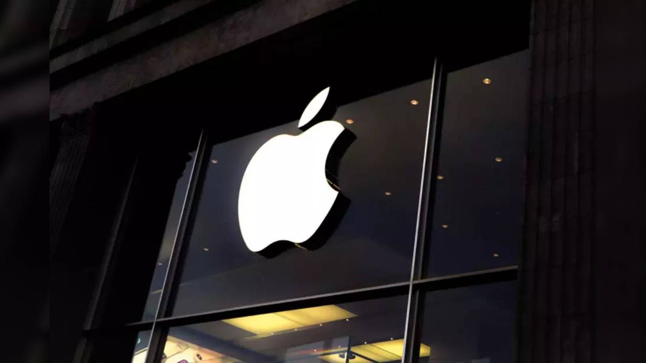 भारत में प्रीमियम स्मार्टफोन सेगमेंट में सबसे आगे Apple