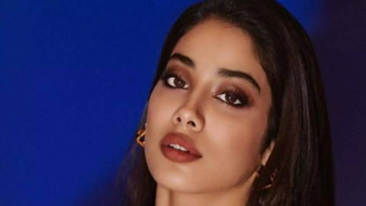 janhvi kapoor (7)