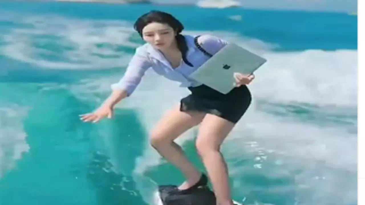 surfing video