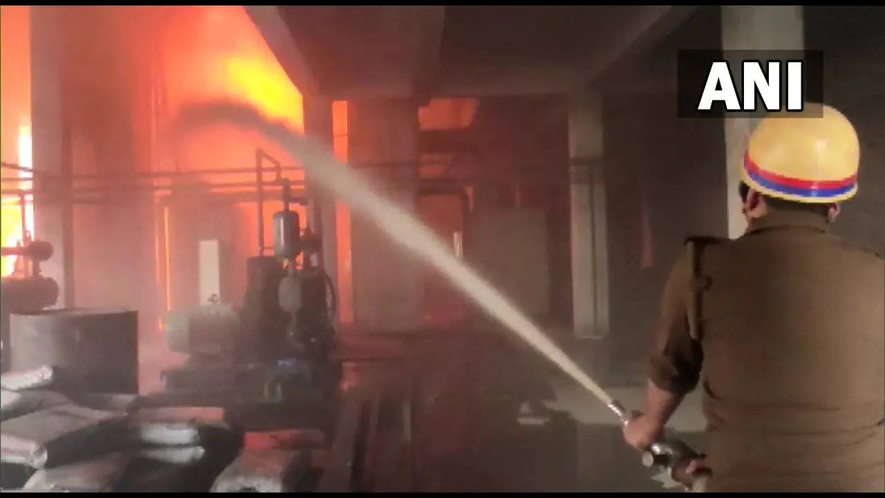 meerut sugar mill fire