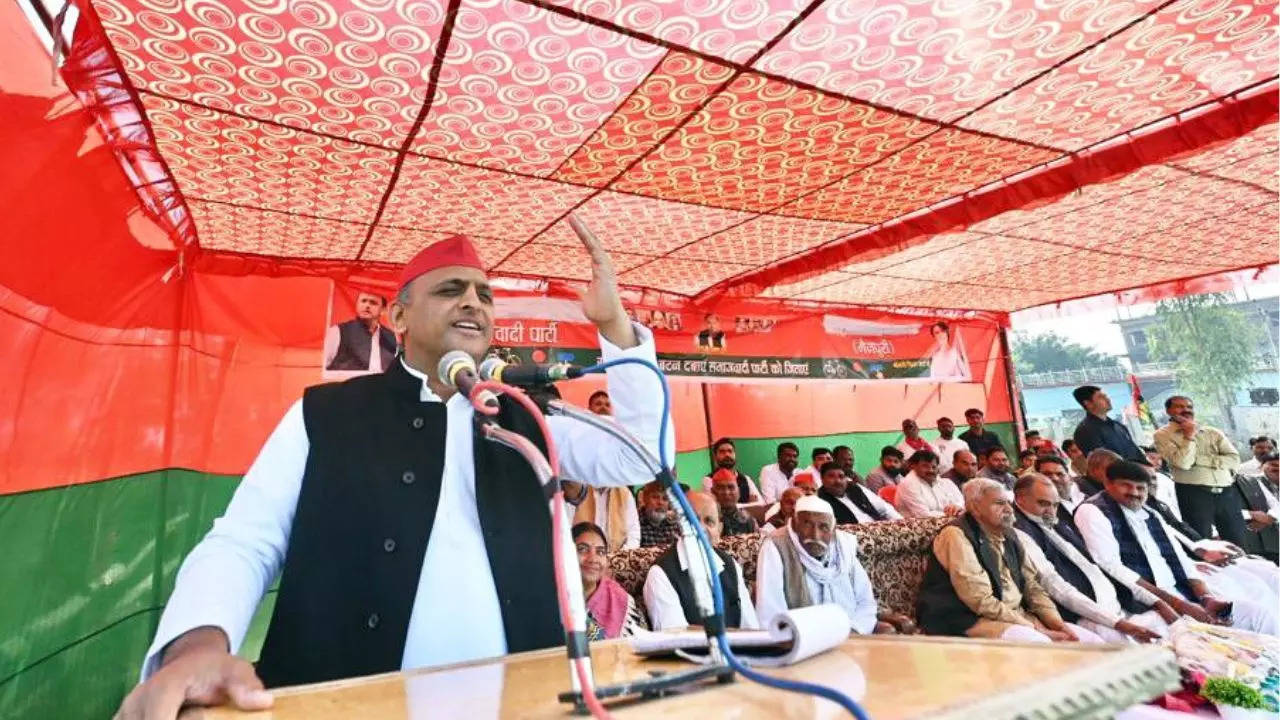 akhilesh yadav sp