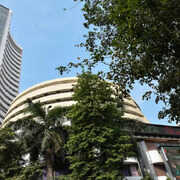 Share Market Today 30 Nov 2022 63000