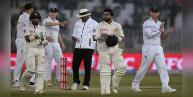 PAK vs ENG 1st Test 263