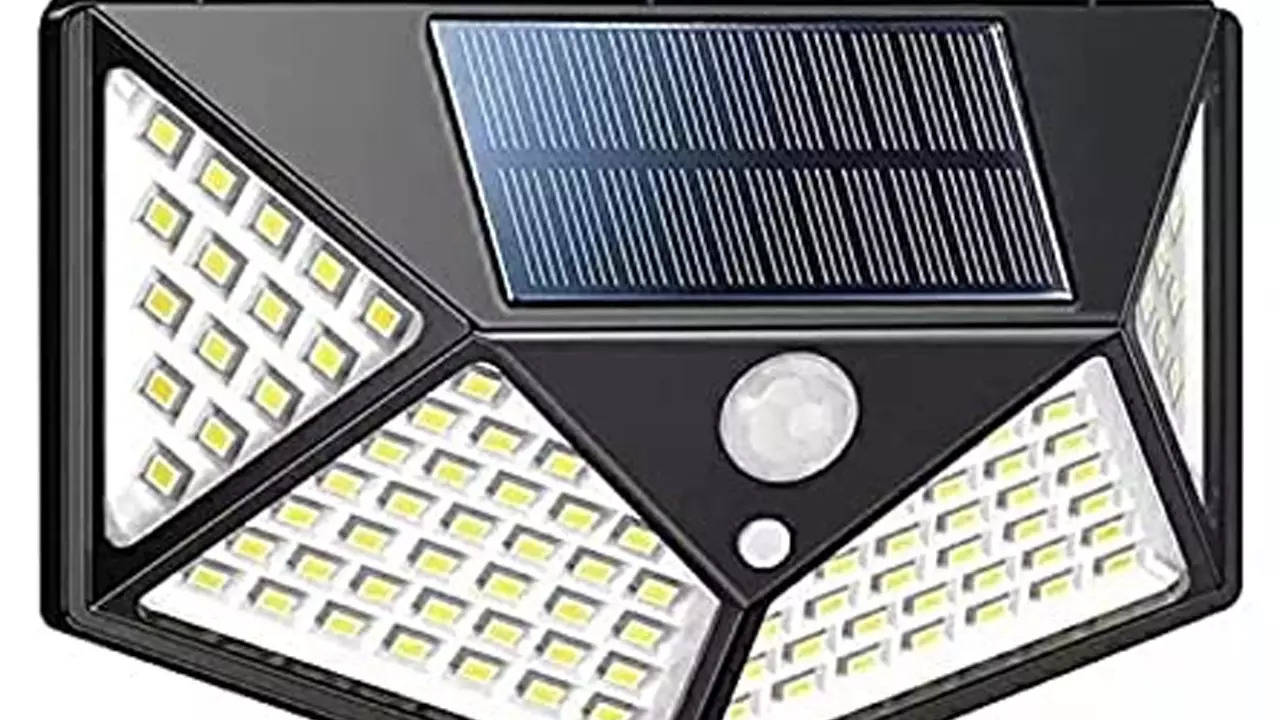 Solar LED: इस डिवाइस को लगाने से नहीं आएगा बिजली का भारी भरकम बिल, छत पर लगाएं और हो जाएं टेंशन फ्री