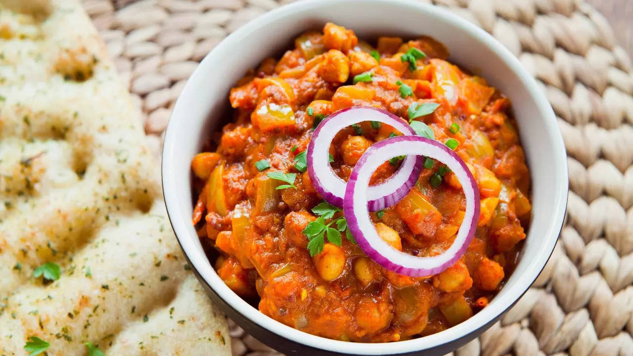 crisply chana chili recipe.