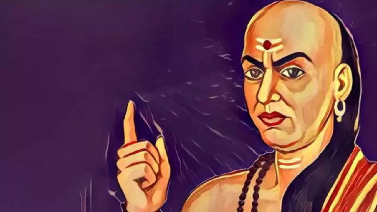 Chanakya Niti to Defeat Enemy