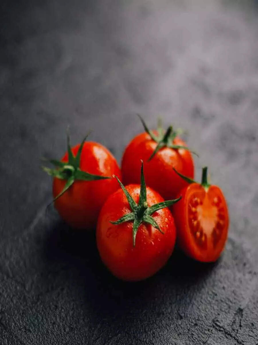 tomato is helpful in fighting cancer know its benefits Times Now Navbharat