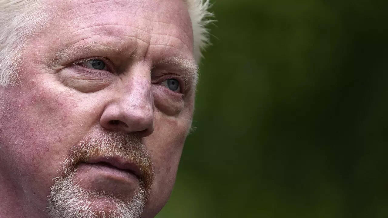 Boris Becker Crying: Boris Becker Breaks Down In Tears Remembering Days ...