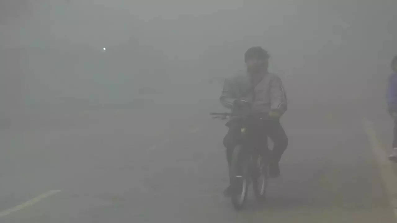 varanasi fog