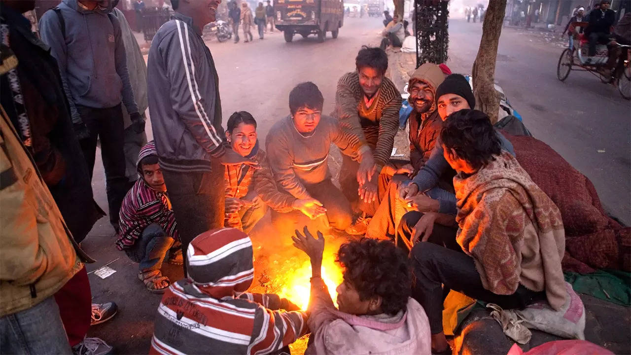 Cold Weather Wave in Delhi