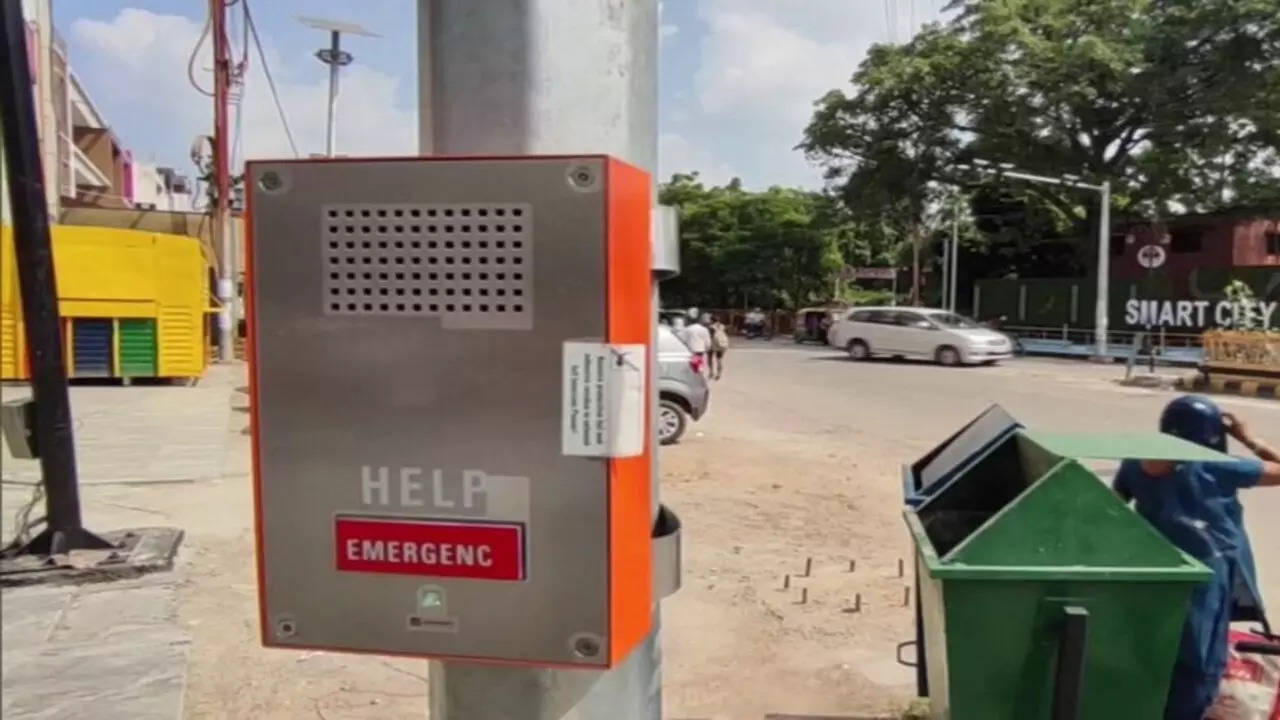 Noida Emergency Call Box