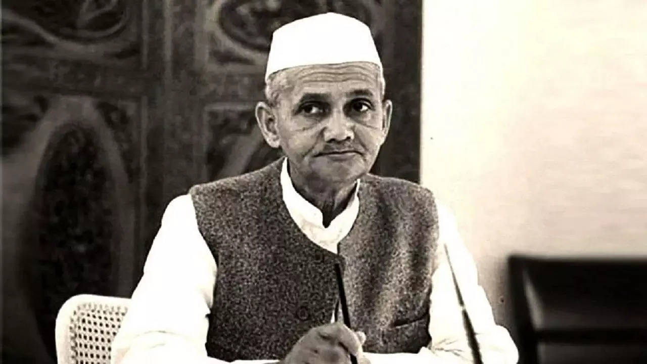 Lal Bahadur Shastri Quotes in Hindi