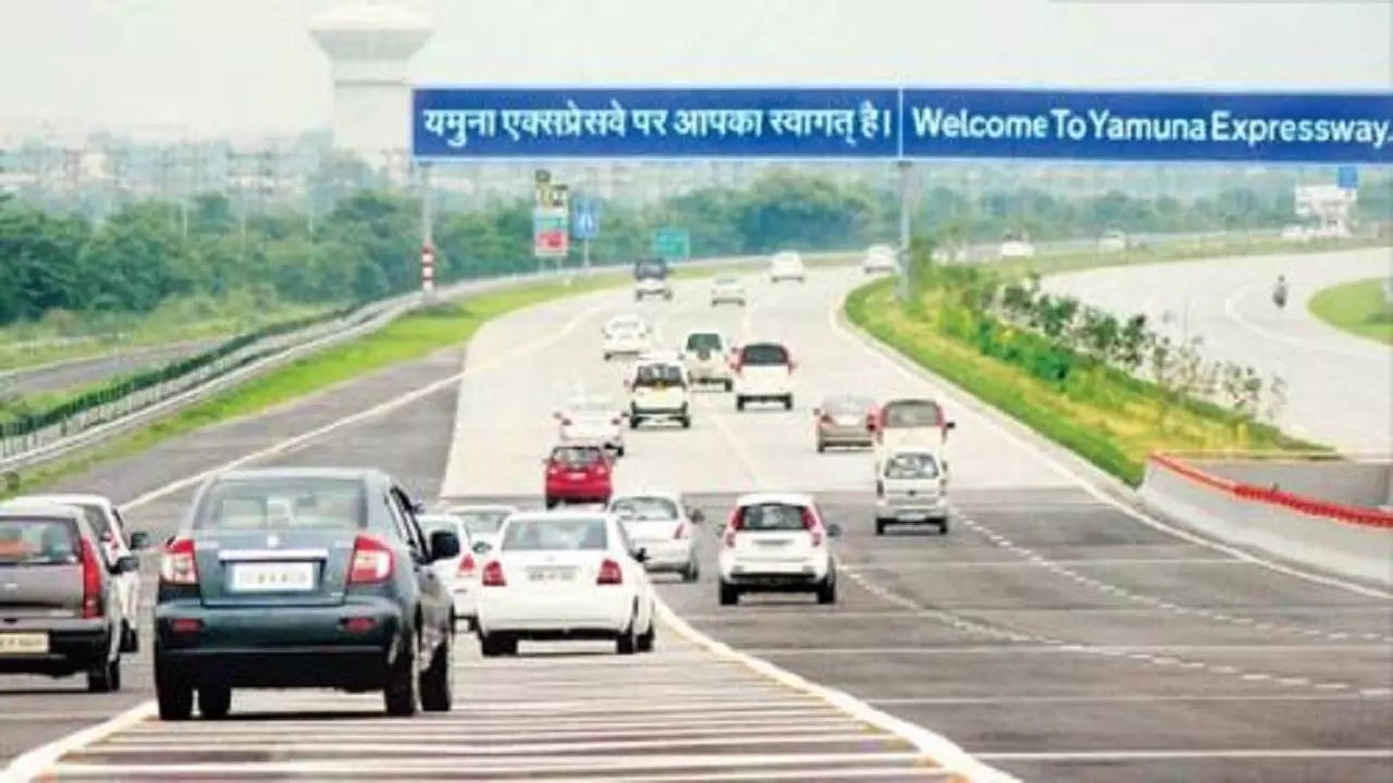 Agra Yamuna Expressway